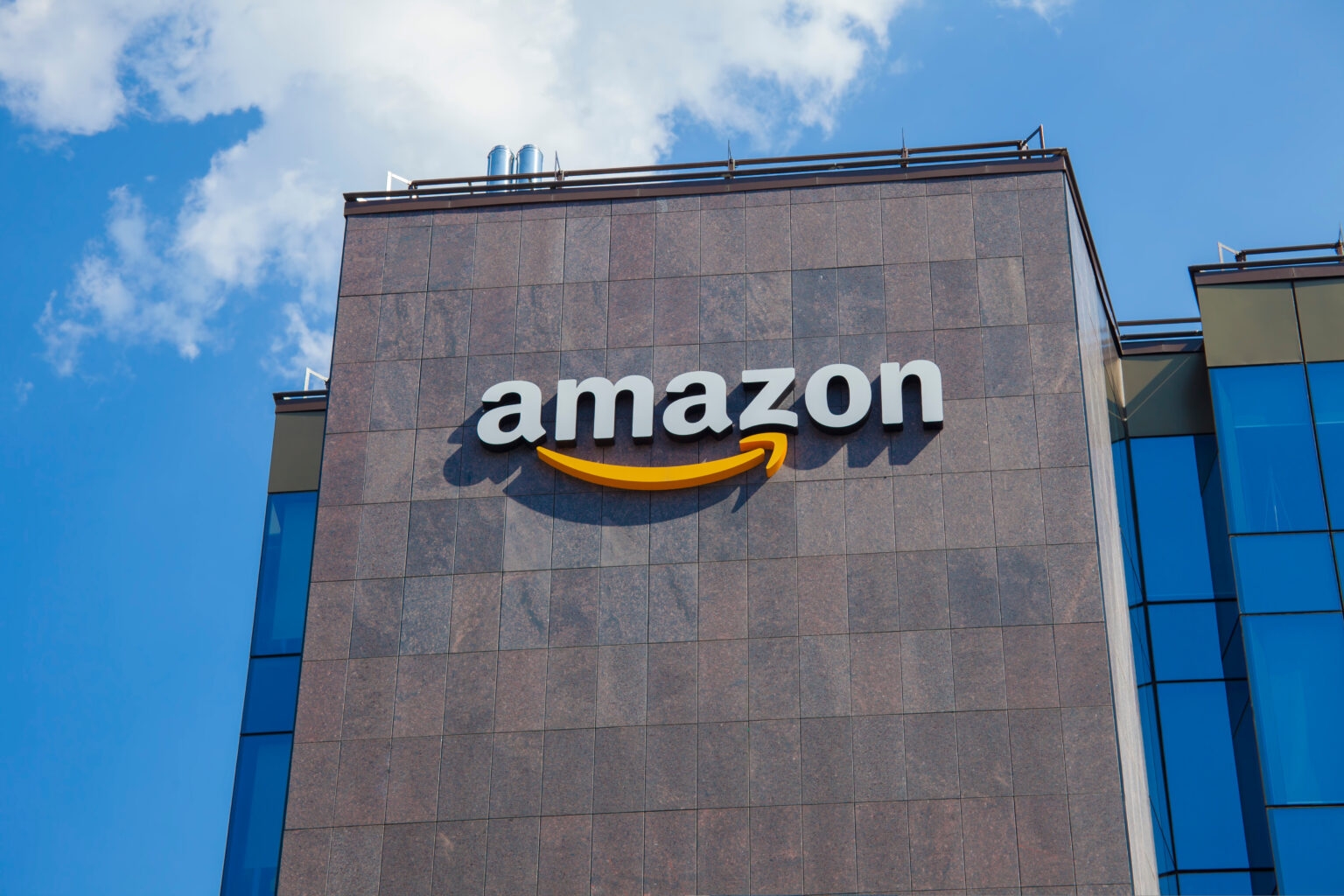 Amazon Opens Pre loved Second Chance Store